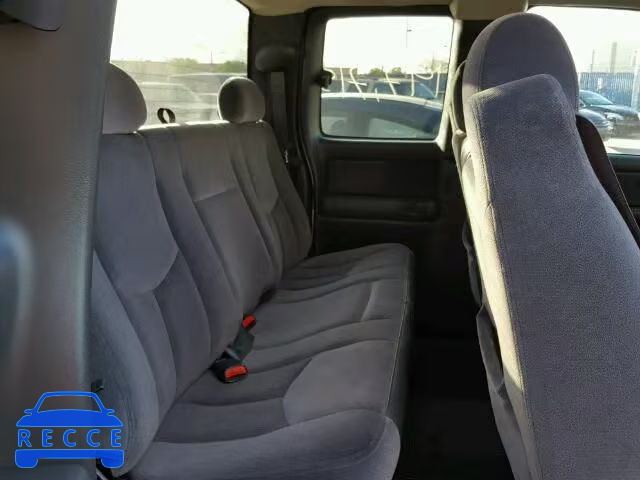 2004 GMC SIERRA C15 2GTEC19V641121837 image 5