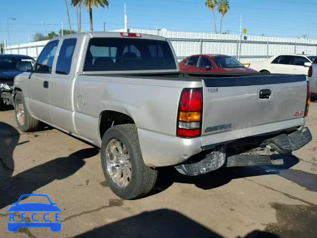 2006 GMC SIERRA C15 1GTEC19X26Z253117 image 2