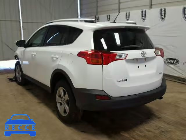 2015 TOYOTA RAV4 XLE 2T3WFREV1FW203419 зображення 2