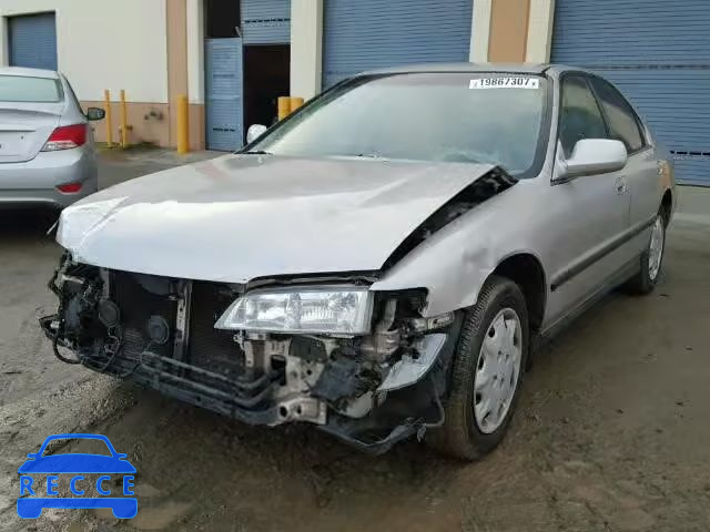 1997 HONDA ACCORD LX/ 1HGCD5639VA240795 image 1