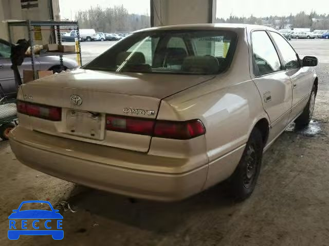 1999 TOYOTA CAMRY LE/X JT2BG28K5X0307317 Bild 3