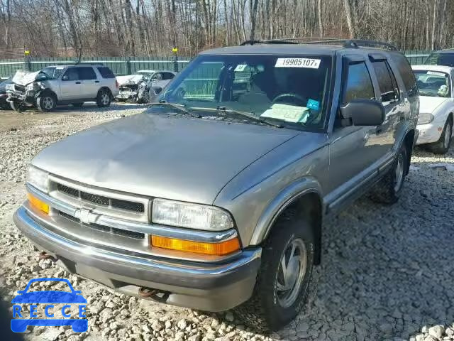 2000 CHEVROLET BLAZER 1GNDT13W7Y2167641 Bild 1