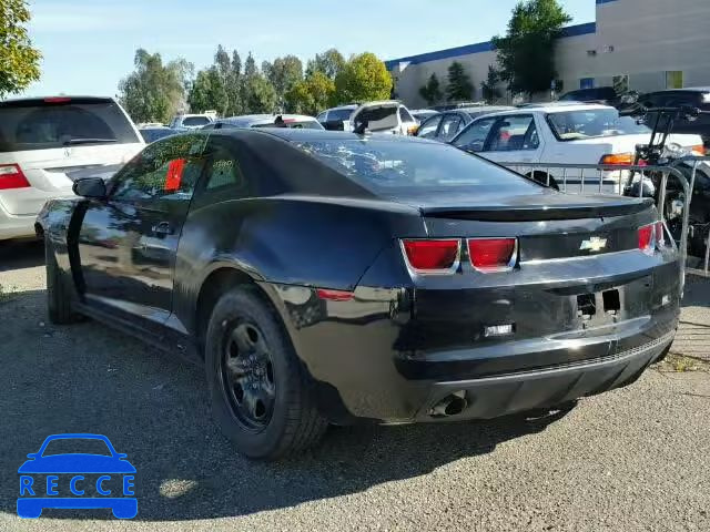 2013 CHEVROLET CAMARO LS 2G1FA1E3XD9176705 Bild 2