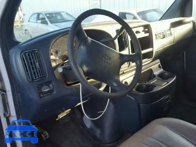 1997 CHEVROLET G10 VAN 1GCEG15WXV1107286 зображення 9