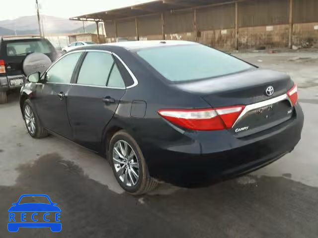 2017 TOYOTA CAMRY LE 4T1BF1FK0HU670881 image 2