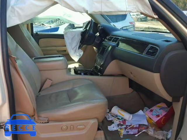 2009 GMC YUKON DENA 1GKFC03229R272089 image 4