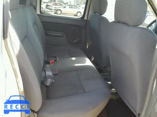 2001 NISSAN FRONTIER X 1N6ED27TX1C357690 image 5