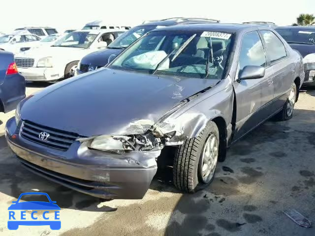1999 TOYOTA CAMRY LE/X JT2BF22K2X0146257 image 1