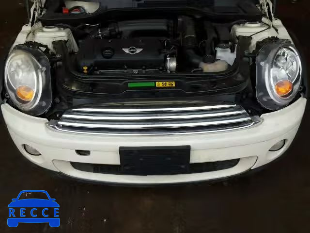 2010 MINI COOPER CLU WMWML3C54ATX51293 image 6