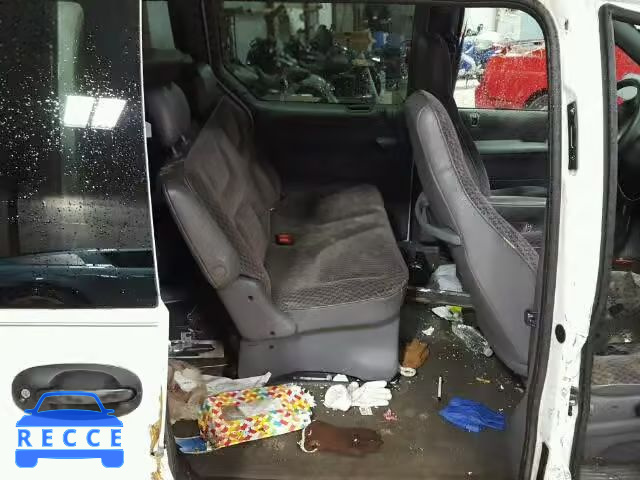 2000 CHRYSLER VOYAGER 2C4GJ2538YR797125 image 5