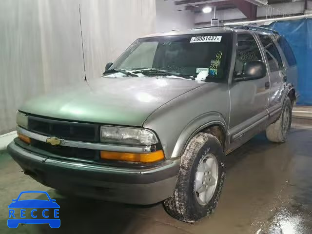 1998 CHEVROLET BLAZER 1GNDT13W3W2193473 зображення 1