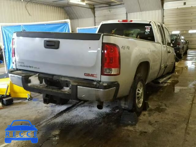 2011 GMC SIERRA K25 1GT220CG3BZ367047 Bild 3