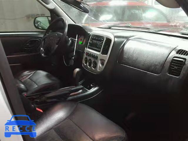 2007 FORD ESCAPE LIM 1FMYU04117KB26369 image 4