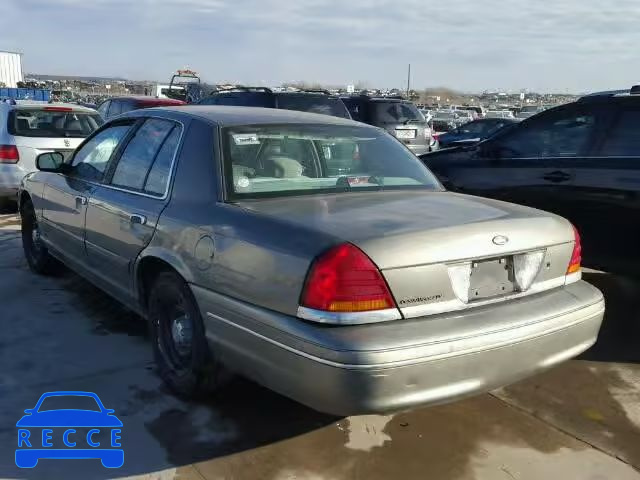 1998 FORD CROWN VICT 2FAFP74W2WX116748 image 2