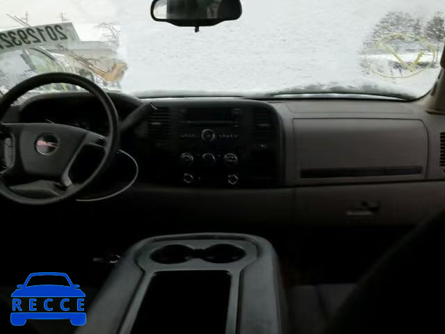 2010 GMC SIERRA K15 3GTRKUEA0AG211948 image 8