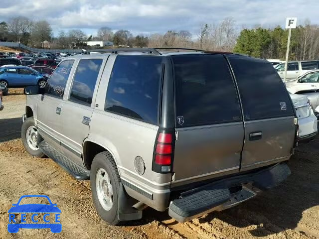 1998 GMC YUKON 1GKEK13R7WJ725814 image 2