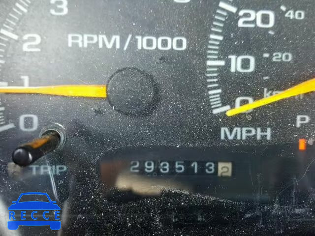 1998 GMC YUKON 1GKEK13R7WJ725814 image 7