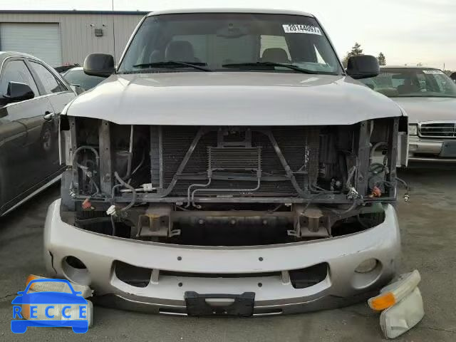 2004 GMC SIERRA C15 2GTEC19T341220873 image 8