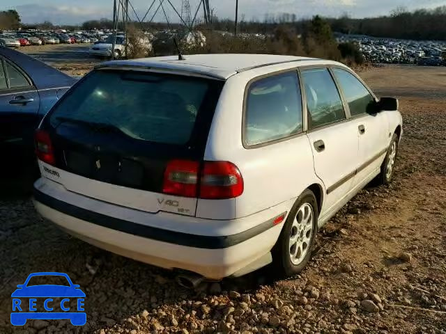 2000 VOLVO V40 YV1VW2554YF571532 image 3