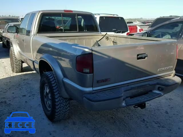 2002 GMC SONOMA 1GTCT19W028118992 image 2