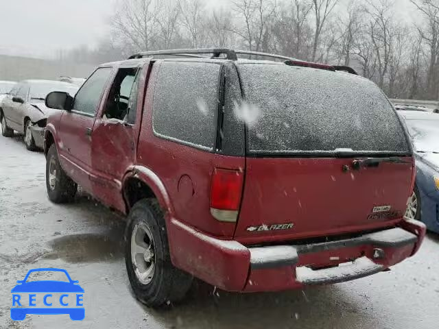 2002 CHEVROLET BLAZER 1GNCS13W42K136143 image 2