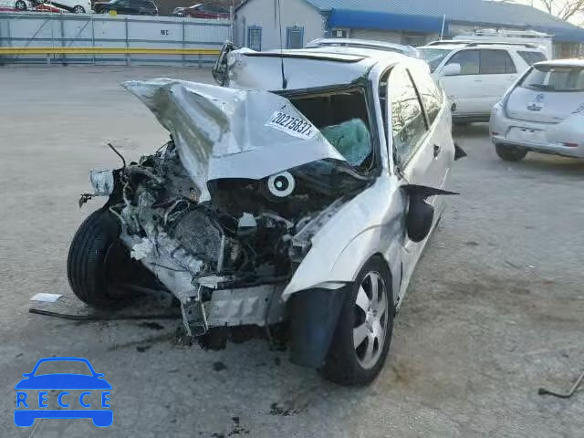 2001 FORD FOCUS ZX3 3FAFP31381R242915 image 1
