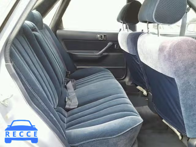 1989 TOYOTA CAMRY LE JT2VV22E5K0090558 зображення 5