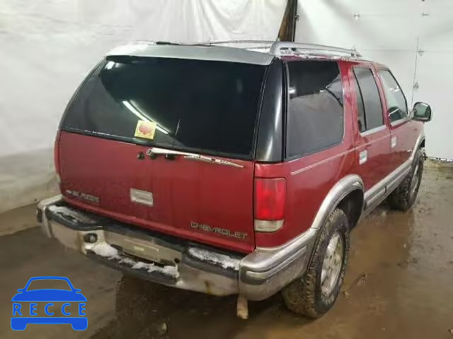 1998 CHEVROLET BLAZER 1GNDT13WXW2151396 image 3