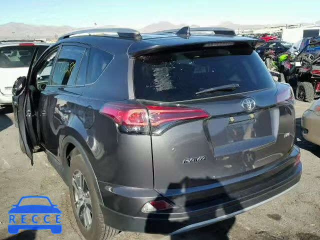 2016 TOYOTA RAV4 XLE 2T3WFREV4GW255743 image 2