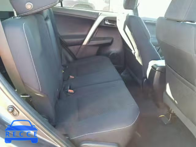 2016 TOYOTA RAV4 XLE 2T3WFREV4GW255743 image 5