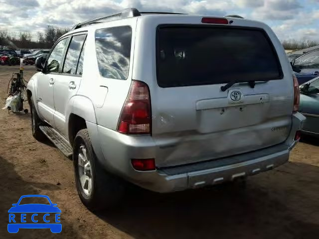 2005 TOYOTA 4RUNNER SR JTEBU14R250058268 Bild 2