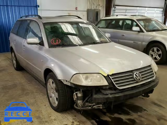 2002 VOLKSWAGEN PASSAT GLX WVWYH63B82E412202 image 0