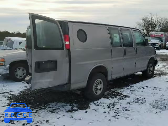 2007 CHEVROLET EXPRESS G2 1GCGG25V871104430 Bild 3