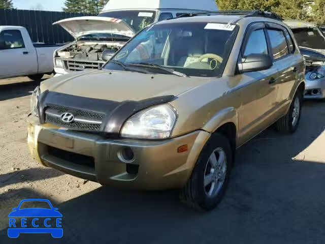 2005 HYUNDAI TUCSON GL KM8JM12B75U167058 Bild 1