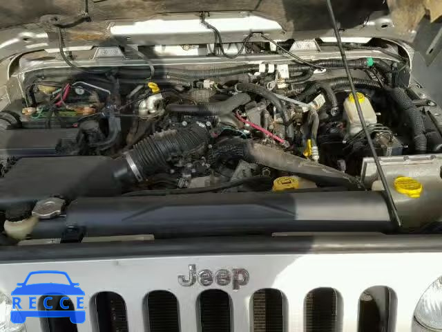 2007 JEEP WRANGLER X 1J4GB39107L109518 image 6