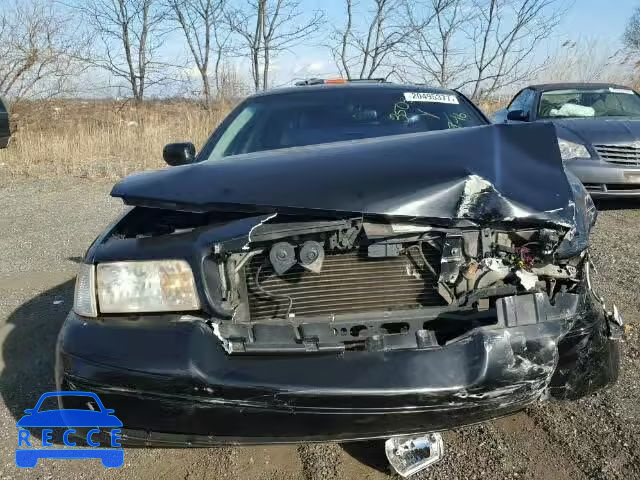 2002 FORD CROWN VICT 2FAFP74W92X139857 image 8