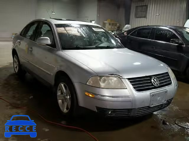 2004 VOLKSWAGEN PASSAT GLX WVWTH63B04P320258 Bild 0