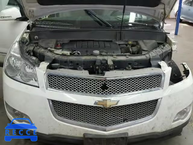 2011 CHEVROLET TRAVERSE L 1GNKVLED1BJ350443 image 6