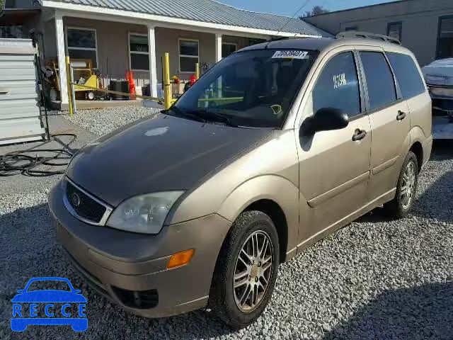 2005 FORD FOCUS ZXW 1FAFP36NX5W147981 image 1