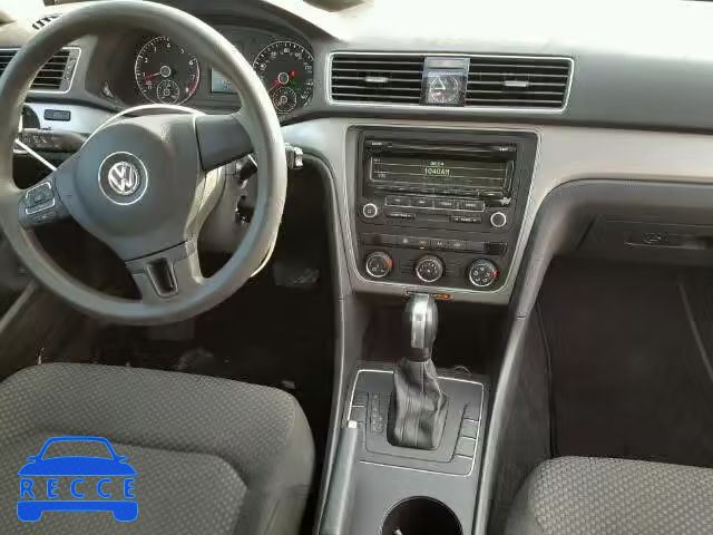 2013 VOLKSWAGEN PASSAT S 1VWAP7A38DC036196 image 8