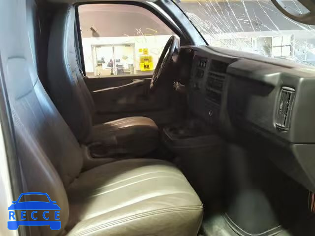 2010 CHEVROLET EXPRESS G1 1GCUGADX2A1146132 image 4