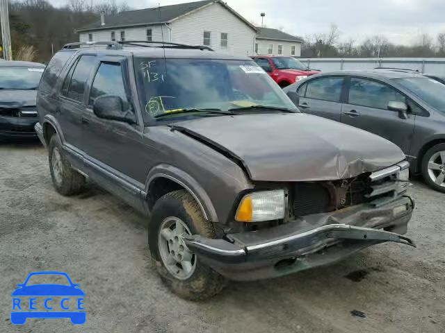 1997 CHEVROLET BLAZER 1GNDT13W9V2163330 image 0