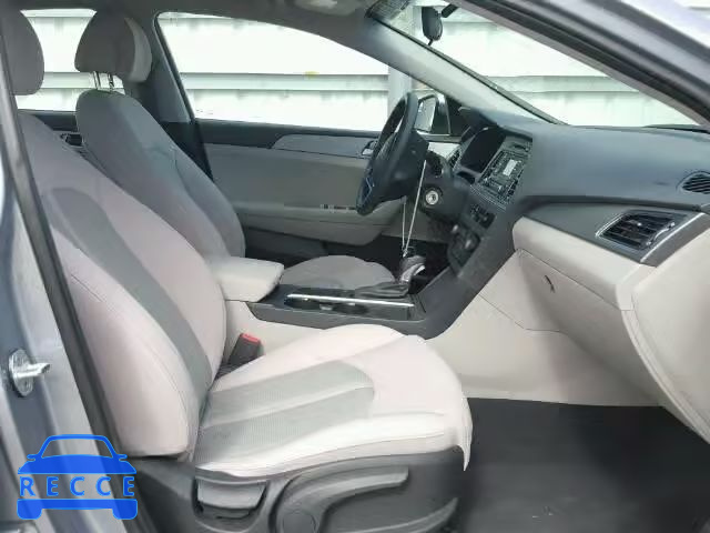 2017 HYUNDAI SONATA SE 5NPE24AF3HH463064 image 4