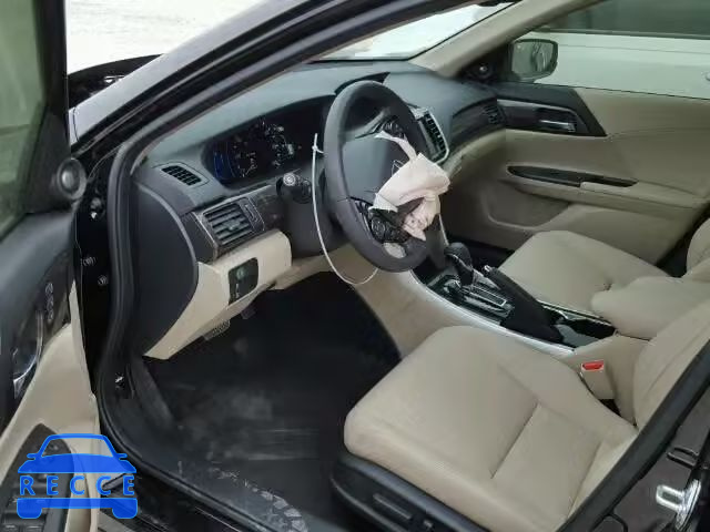 2017 HONDA ACCORD HYB JHMCR6F57HC000143 image 8