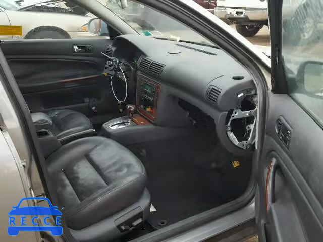 2005 VOLKSWAGEN PASSAT GLX WVWTU63B75E061194 зображення 4