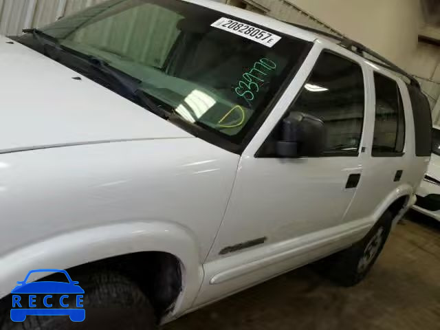 2002 CHEVROLET BLAZER 1GNDT13W92K189647 image 9