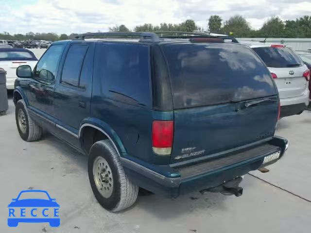 1996 CHEVROLET BLAZER 1GNDT13W9TK148176 Bild 2