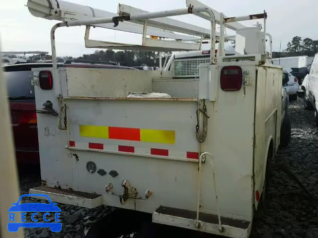 2001 CHEVROLET SILVERADO 1GBHC24U71E213202 image 9