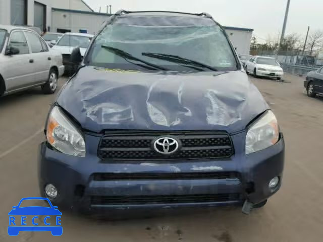 2007 TOYOTA RAV4 JTMBD33V775081940 image 6