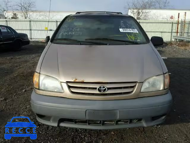 2002 TOYOTA SIENNA CE 4T3ZF19CX2U460600 image 8